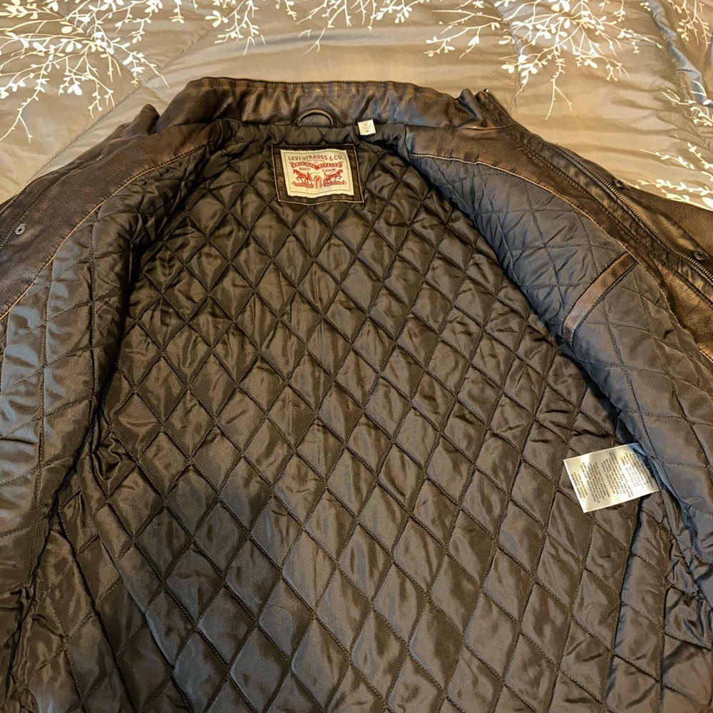 Levi's Brown Performance Jacket with Quilted Insulation